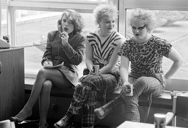 ‘What’s On’ presenter Margox (Margi Clarke) and punk friends in the green room, Granada TV, Quay Street, Manchester. April 1979