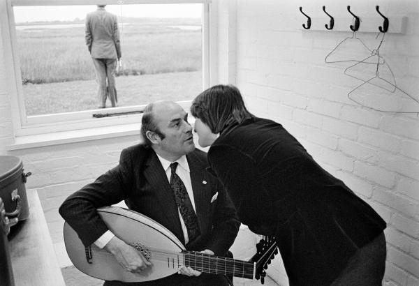 Julian Bream with lute in his dressing room at Snape Maltings Concert Hall, Suffolk.  June 1981