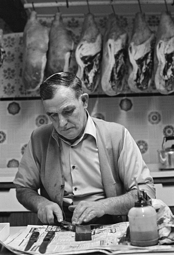 Cyril Richardson sharpening knives. North Yorkshire 1976