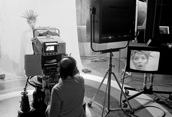 ‘What’s On’ presenter Margox (Margi Clarke) in the studio, Granada TV, Quay Street, Manchester. March 1979