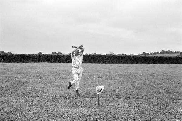 Julian Bream playing cricket