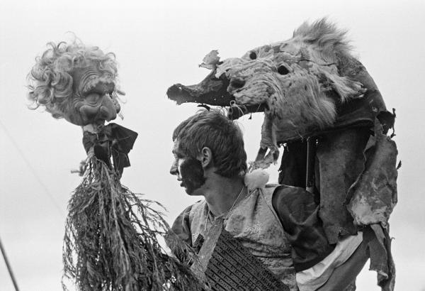 Performer Jamie Proud as Lord Claude in “Uppendown Mooney” written by Adrian Mitchell. Hilltop Farm, Wennington, Lancashire. July 1978