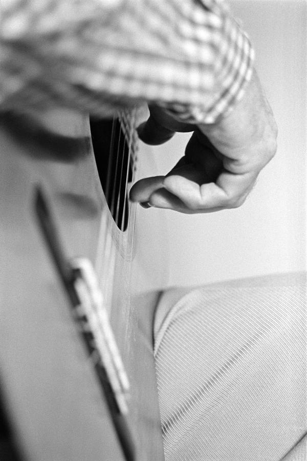 Julian Bream's fingers on the guitar. Semley, Dorset. August 1981